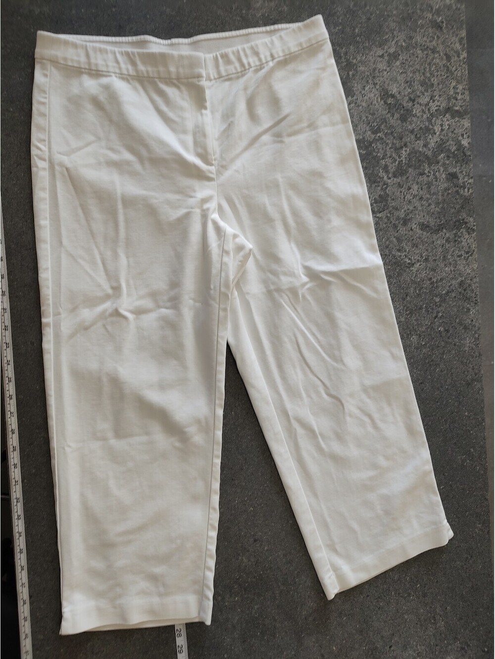 J. Jill White Capri Pants Size 12 #coastalgrandma #comfy #teacherclothes